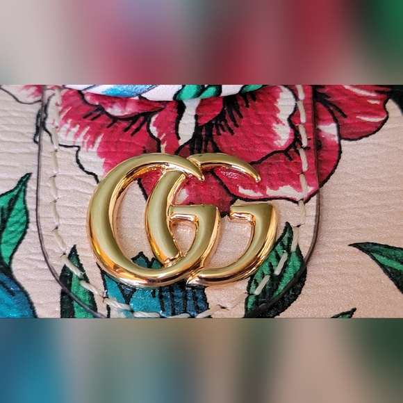 NEW GUCCI OPHIDIA HEART SHAPED FLORAL KEY CASE COIN PURSE GOLD HW - Picture 9 of 16